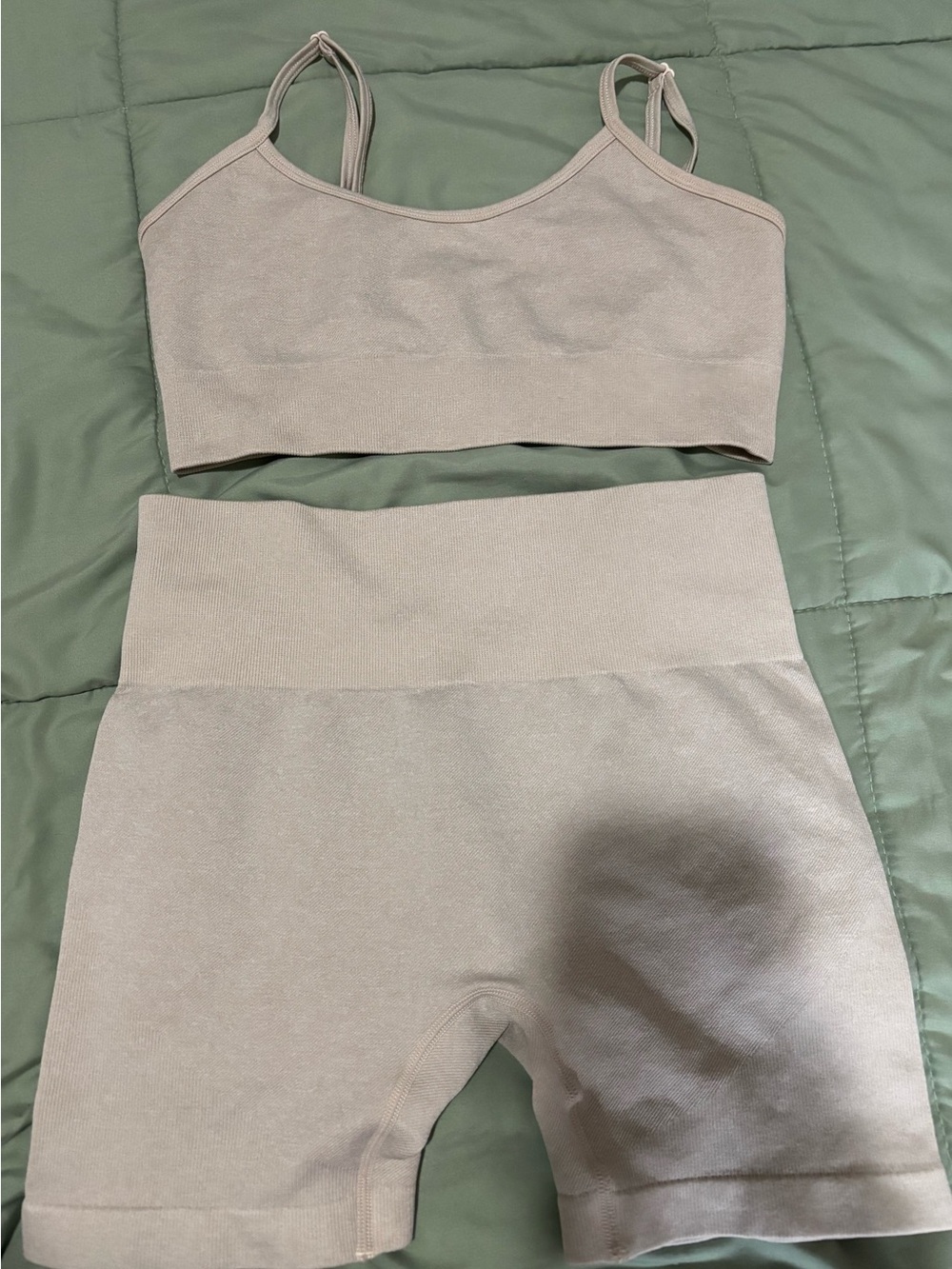 Seamless Scoop Neck Crop Bralette and High-Waist Bike Shorts Set - Cream